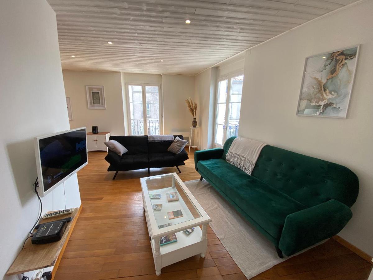 Le Logis Des Halles Cerizay Екстериор снимка